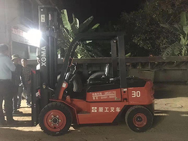 急客戶之所急，永新昌叉車服務(wù)暖人心